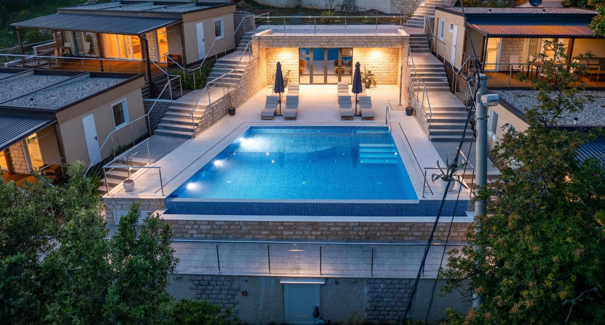 فندق Boora Glamp Experience & Heated Infinity Pool سينج المظهر الخارجي الصورة